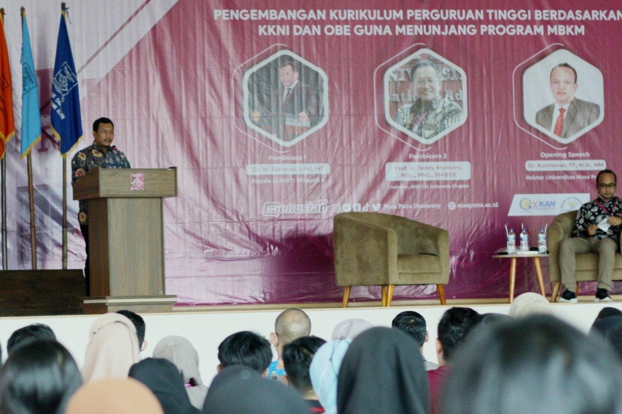 The Head of LLDIKTI IV, Dr. M. Samsuri, Appreciates the Independent Learning Program In The Studium Generale on Development of Higher Education Curriculum Based on Indonesian Qualifications Framework (KKNI) And Outcome Based Education (OBE)  at Nusa Putra University